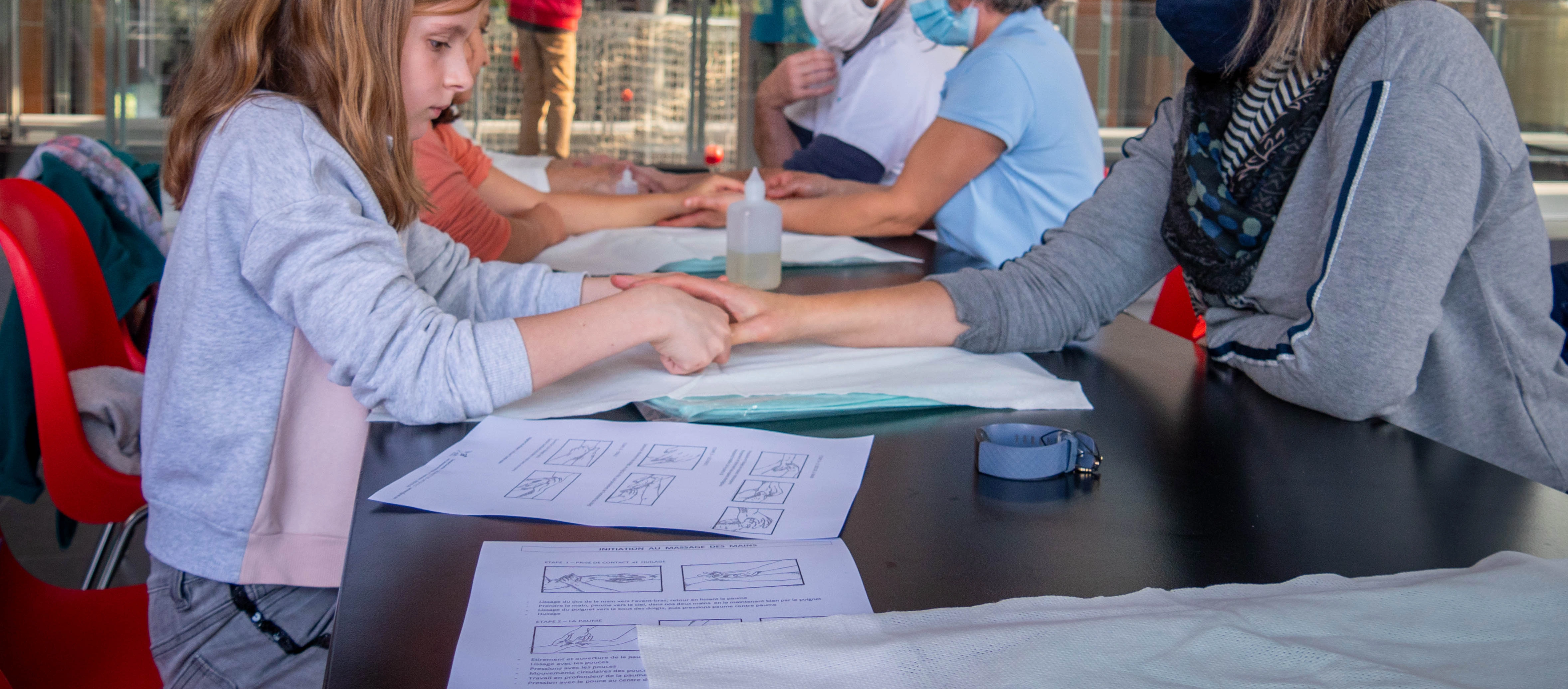 Atelier massage des mains